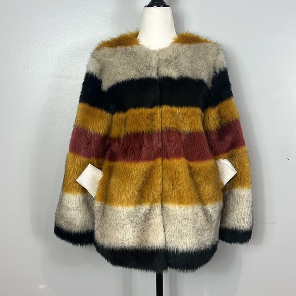 Zara Basic Outerwear Faux Fur Gold, Grey, Black & Wine Striped Jacket - Picture 7 of 17